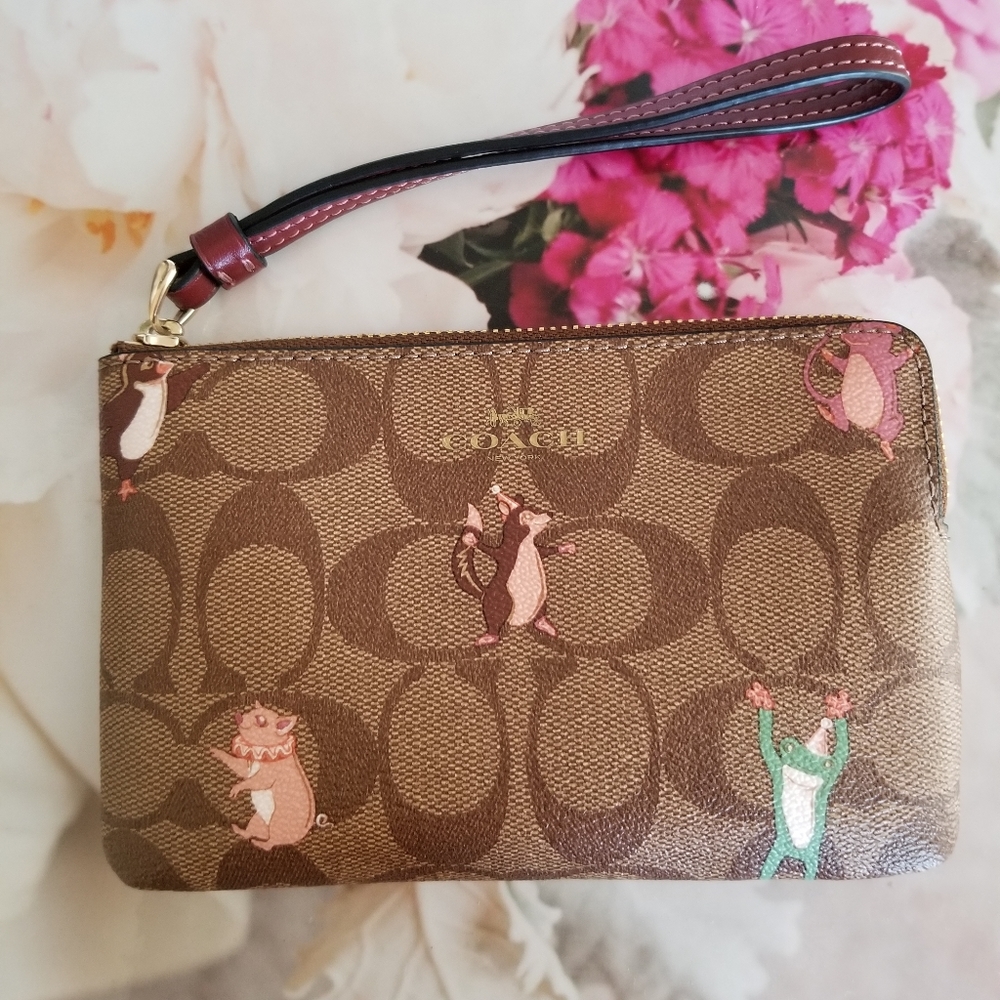 SOLD! Coach Wristlet